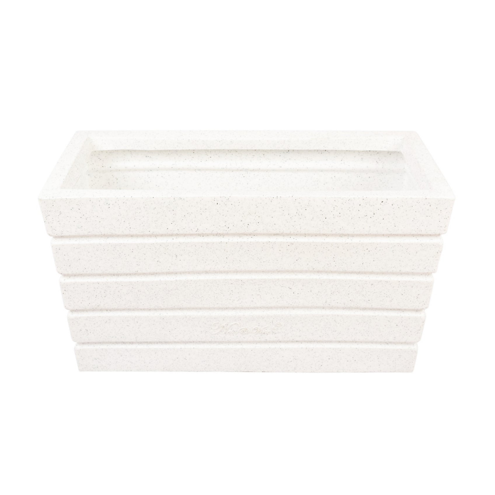Iris – 24″ x 14″ x 10″